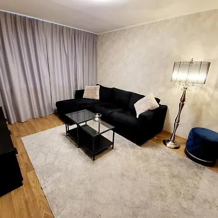 Cozy And Stylish Near The Center.