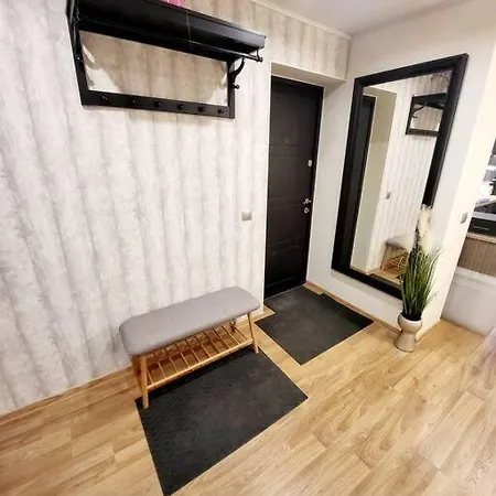Cozy And Stylish Near The Center.